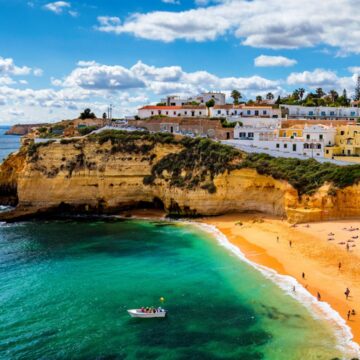 Amikor a legmelegebb az óceán! Egyhetes nyaralás Algarvéban 192.700Ft-tól!