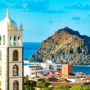 Egyhetes nyaralás Tenerifén repülővel és medencés szállással 83.950Ft!