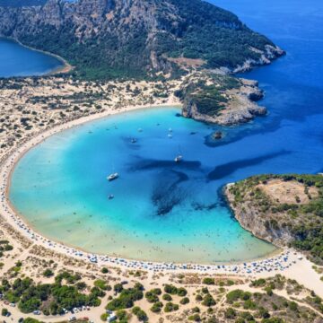 A nyári szünetben! Egyhetes repülős nyaralás Dél-Görögországban 103.600Ft!