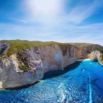 6 napos üdülés Zakynthoson szállással és repülővel 73.920Ft-tól!