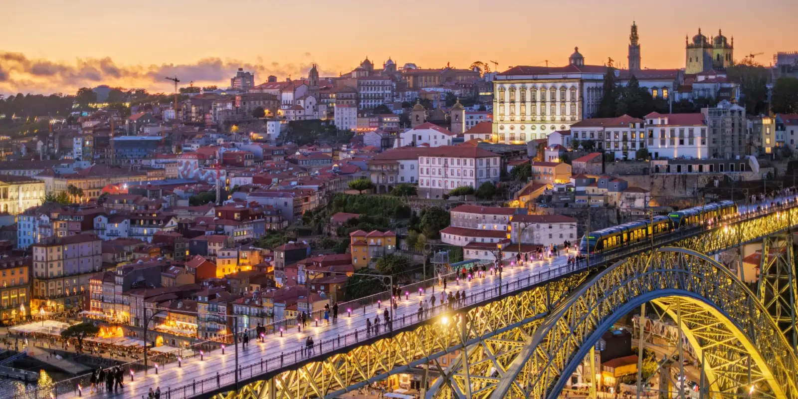 Porto – 4 napos városlátogatás Portóba repülővel, 4*-os hotellel és reggelivel – hosszú hétvégére
