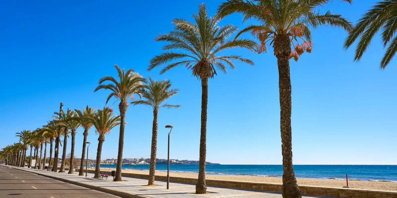 Barcelona – Őszi séták a spanyol tengerparton! 5 teljes nap repülővel és FÉLPANZIÓS hotellel